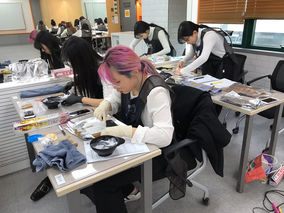 부천대학교 뷰티케어과, 피봇포인트 국제 디플로마 실기테스트 진행